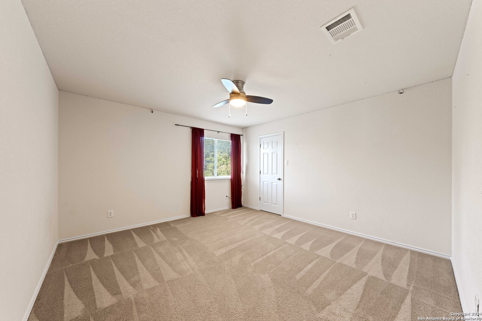 24527 WALNUT PASS