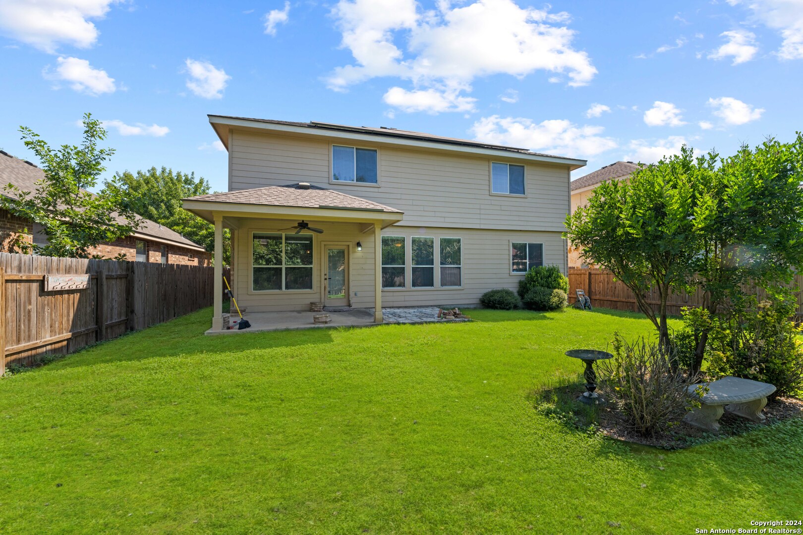 24527 WALNUT PASS