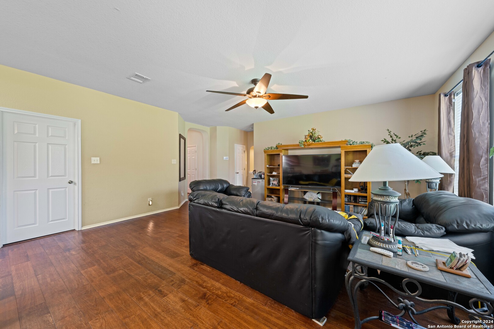 24527 WALNUT PASS