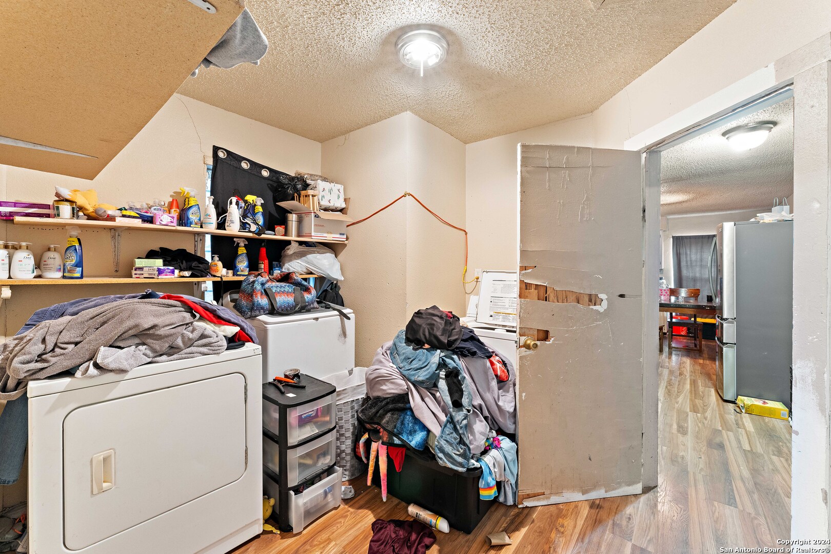 1519 WHITMAN AVE