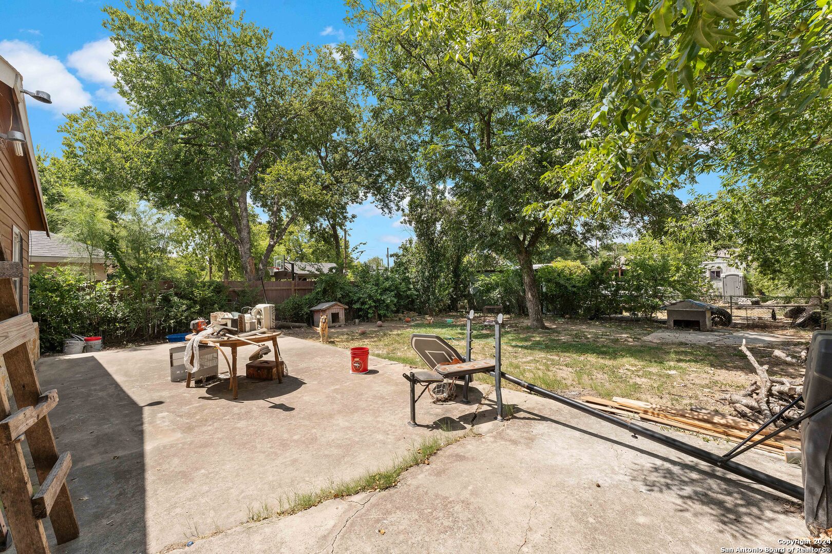 1519 WHITMAN AVE