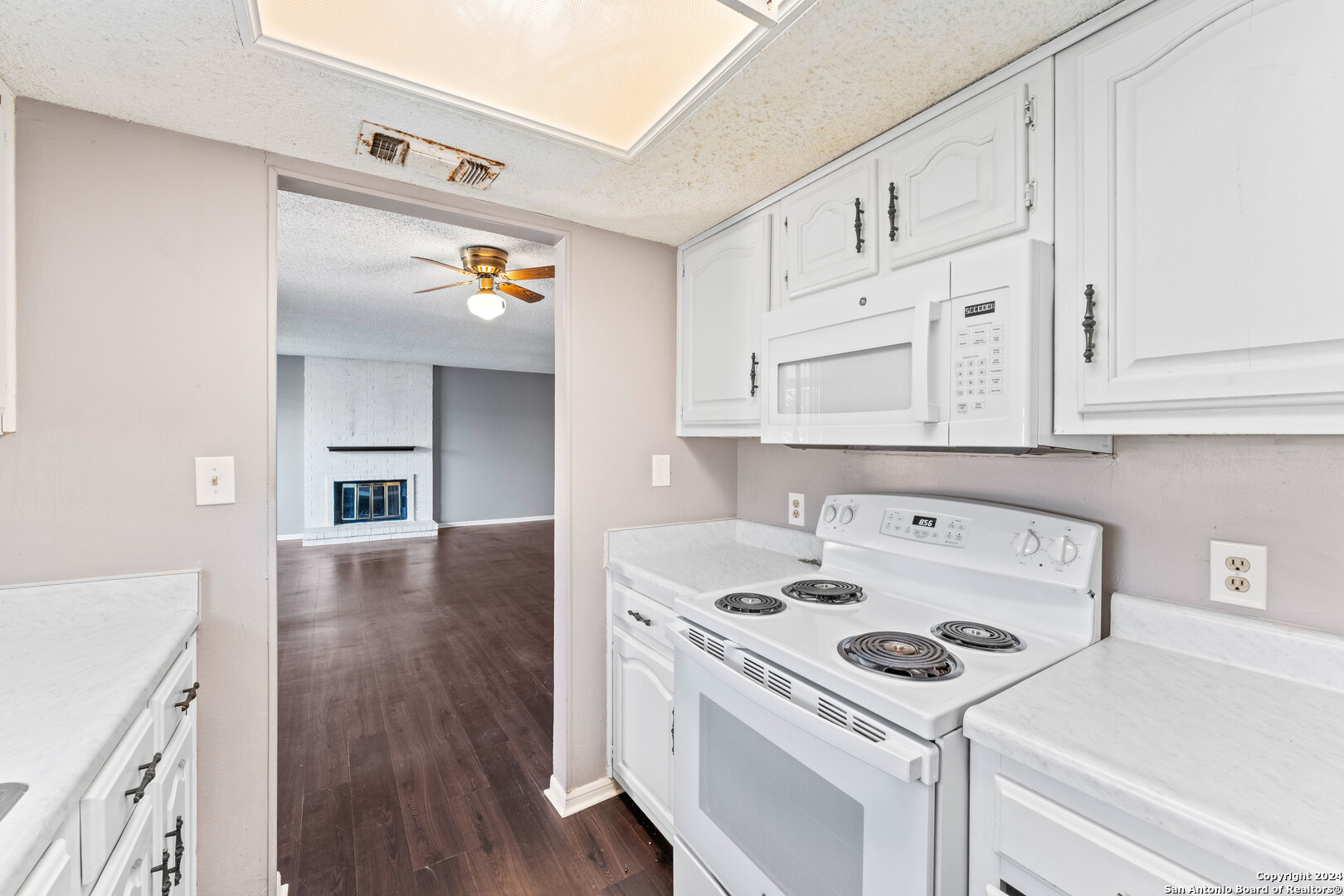 11843 BRAESVIEW 1016
