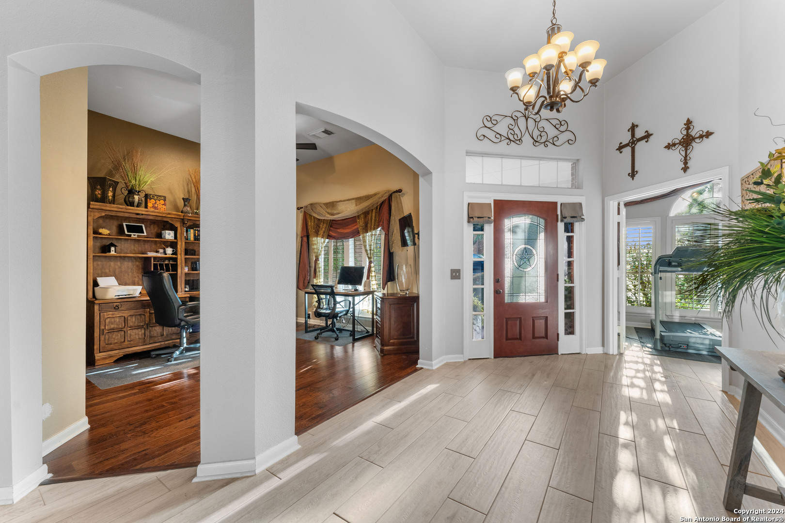 1615 LOOKOUT PT