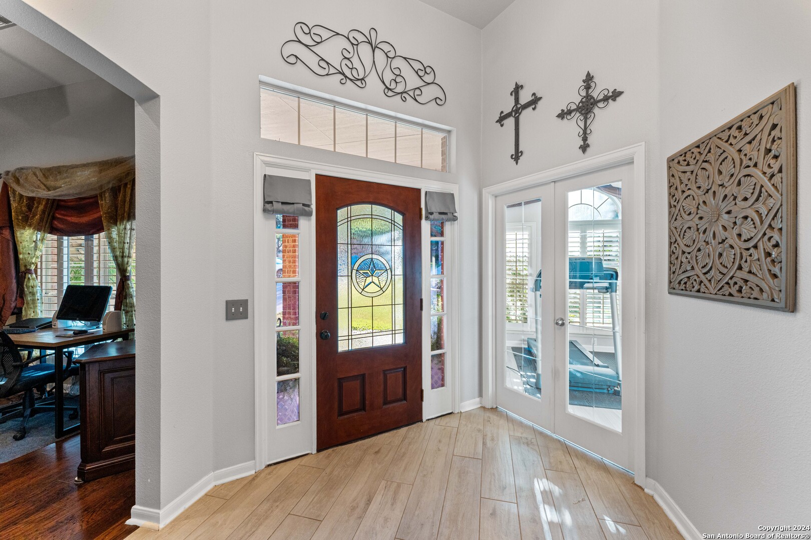 1615 LOOKOUT PT