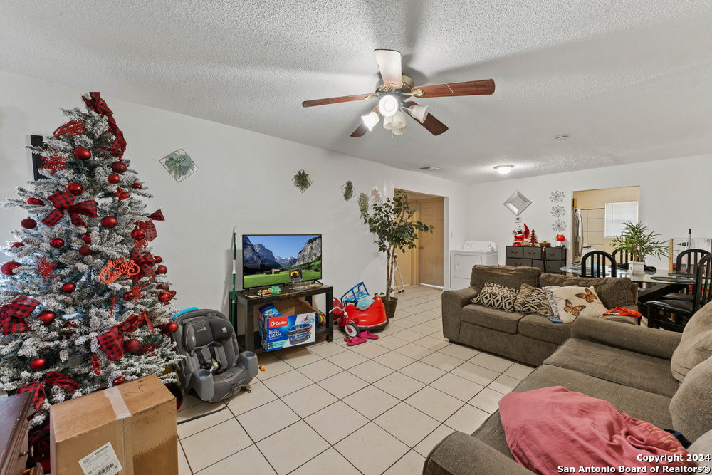 11019 BALTIC DR
