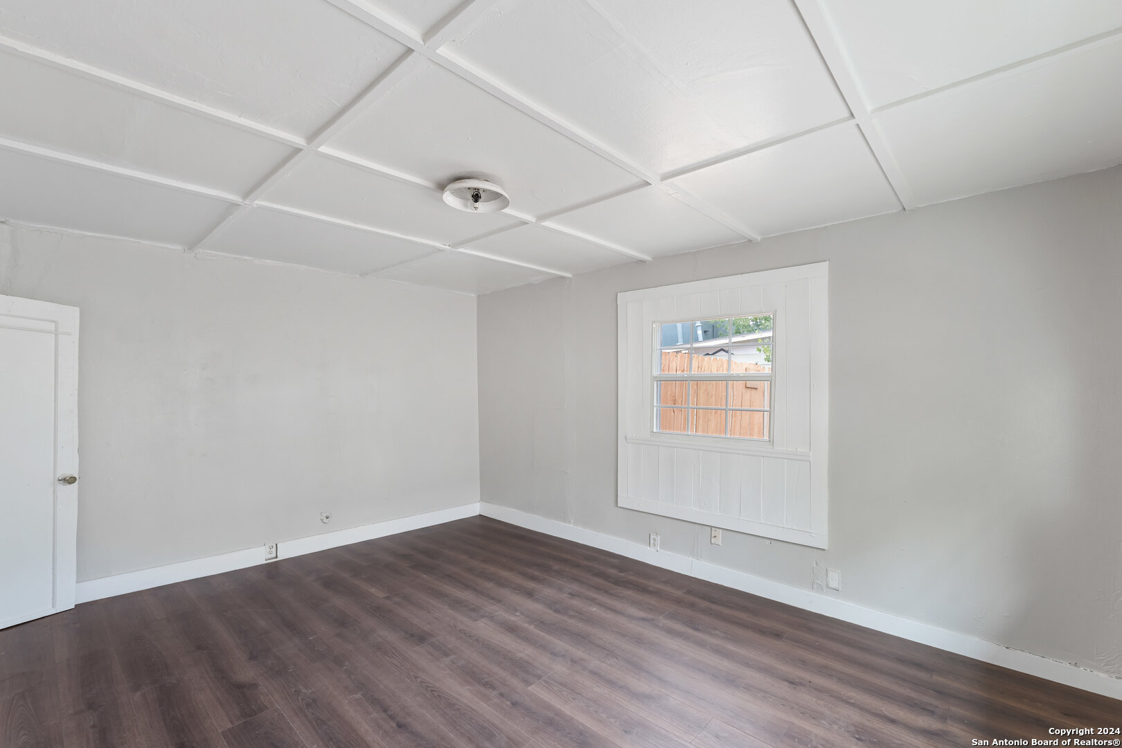 2311 EL PASO ST
