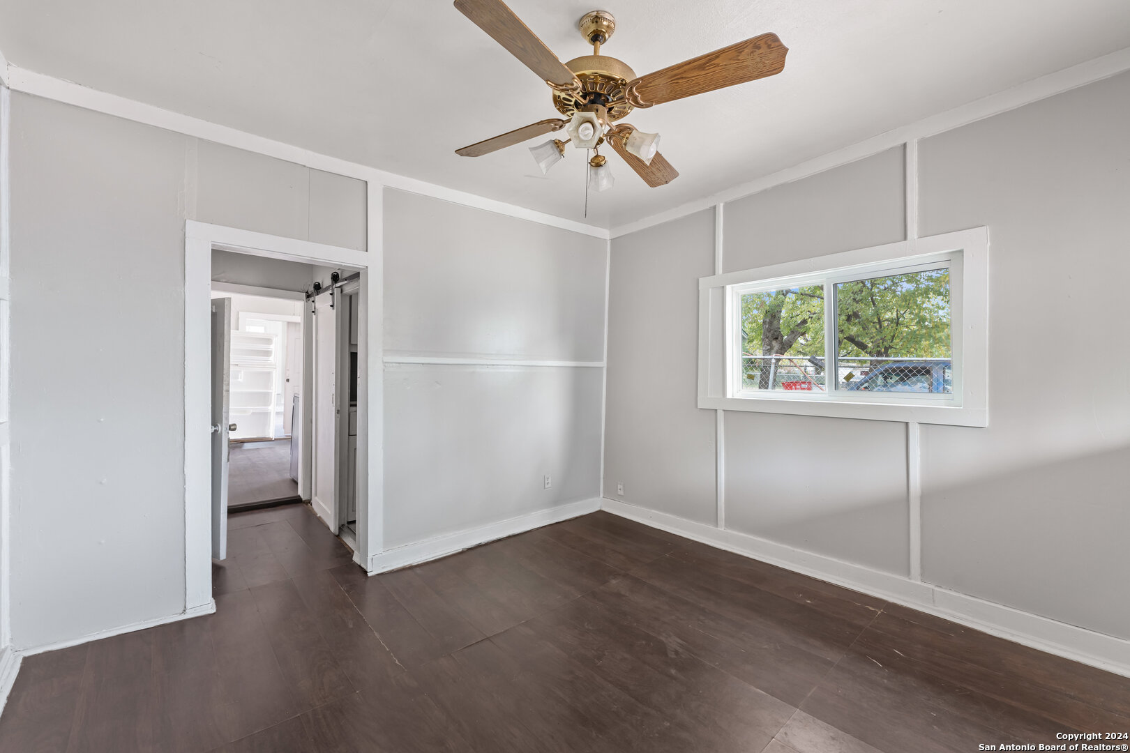 2311 EL PASO ST