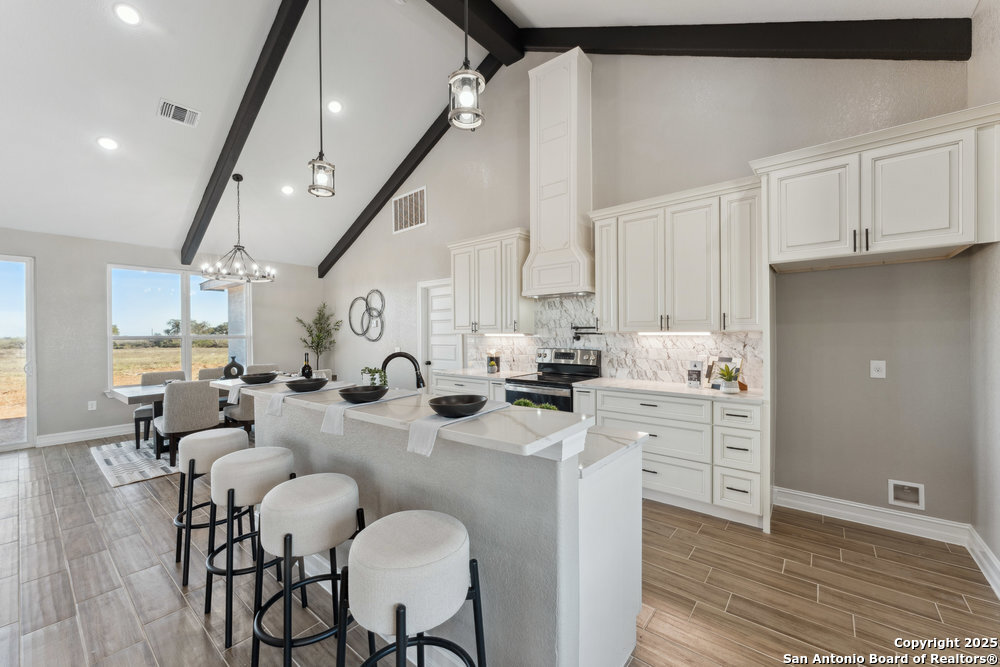 192 Hidden Ranch Ct