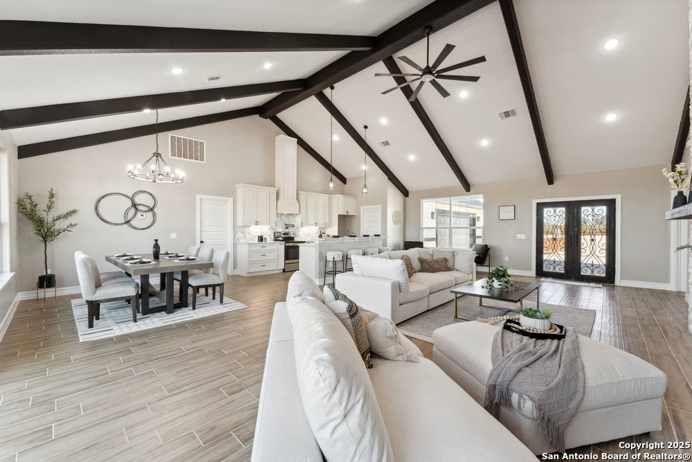 192 Hidden Ranch Ct