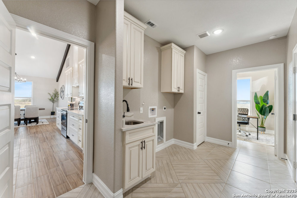 192 Hidden Ranch Ct