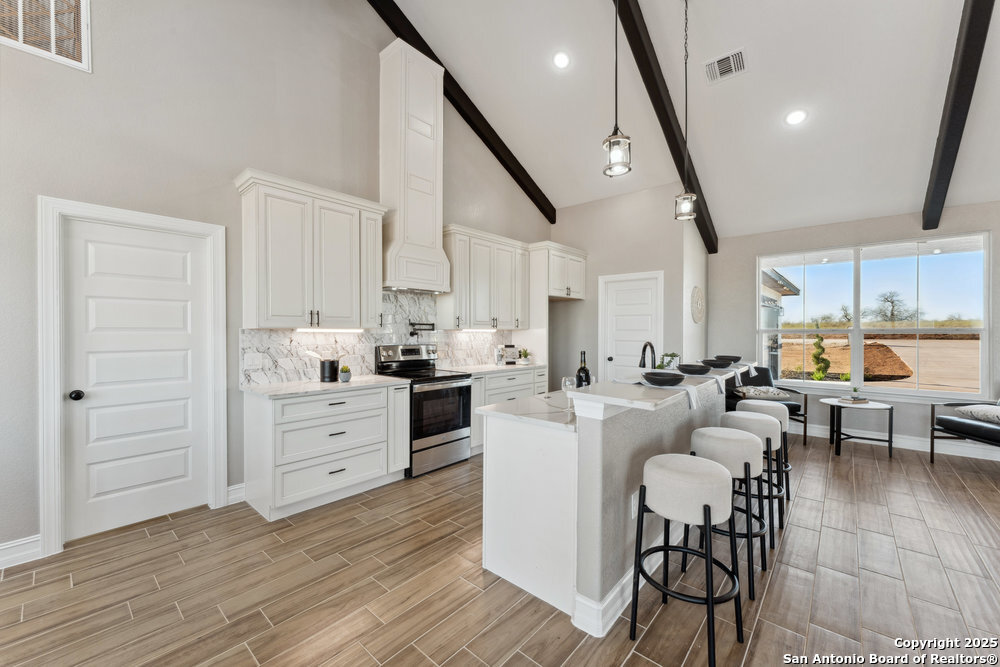 192 Hidden Ranch Ct
