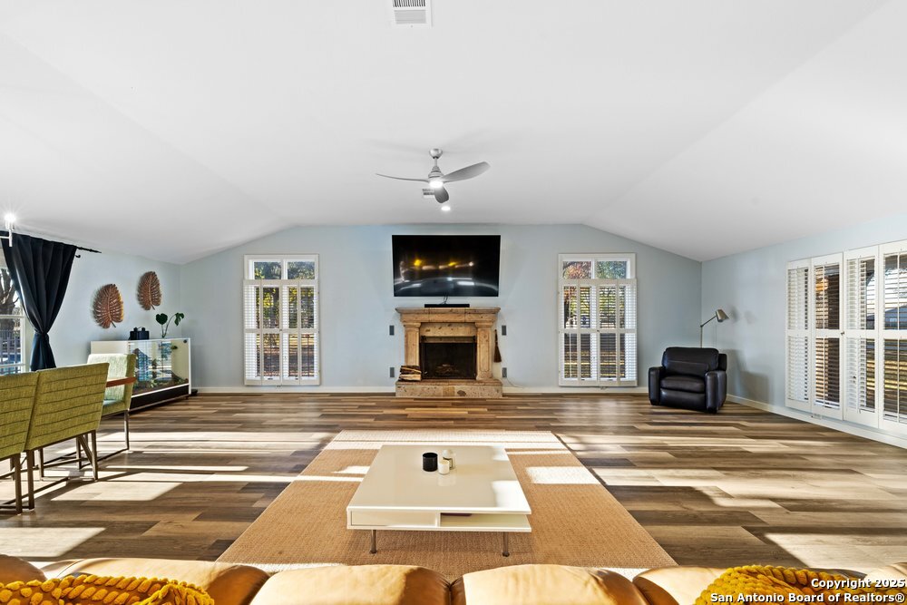 7964 JETHRO LN