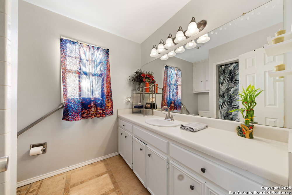 7964 JETHRO LN