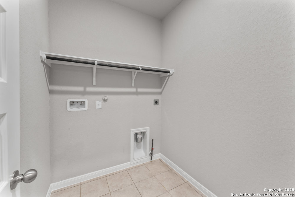 12478 BELFORT PT