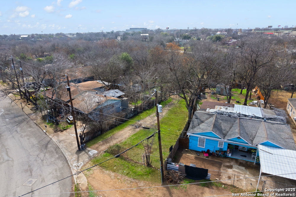 6706 ELMER BLVD #9
