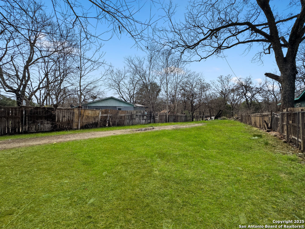 6706 ELMER BLVD #9