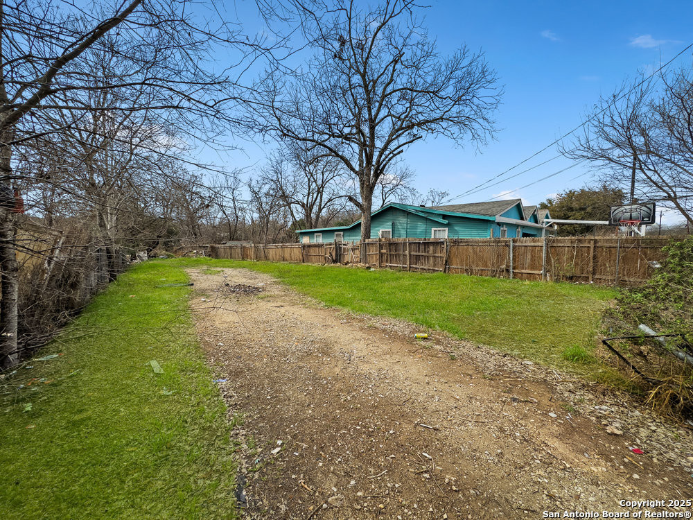 6706 ELMER BLVD #9