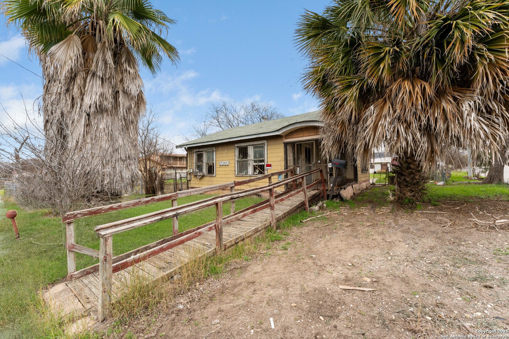 3303 Buena Vista