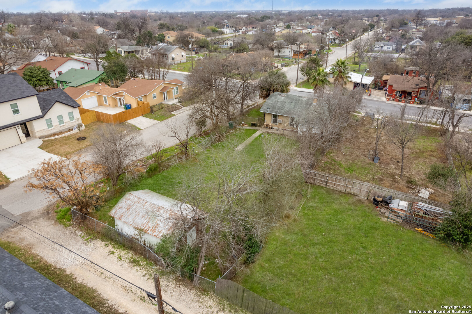 3303 Buena Vista