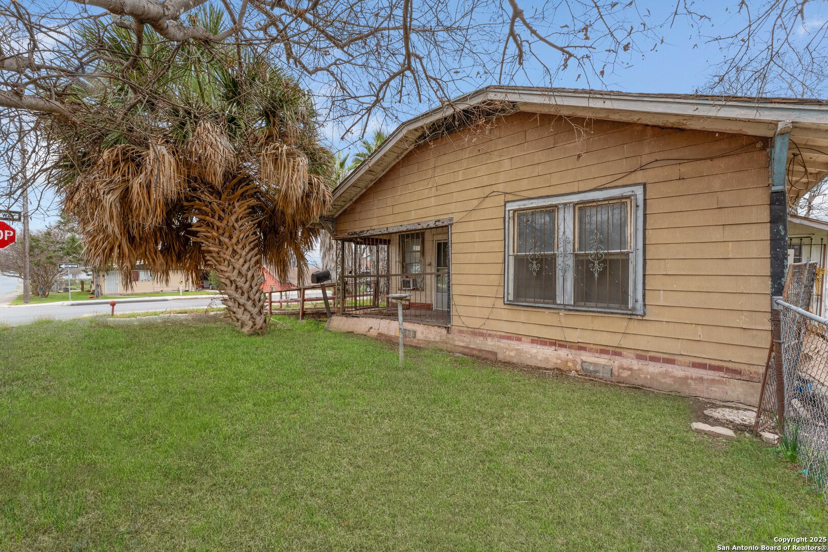 3303 Buena Vista