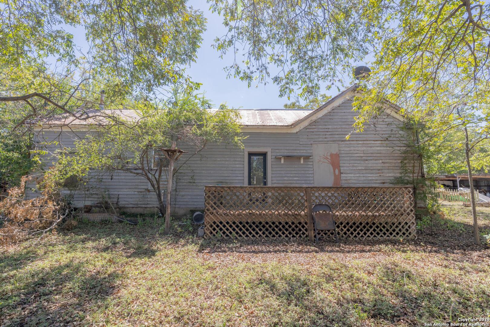 408 Broade Way