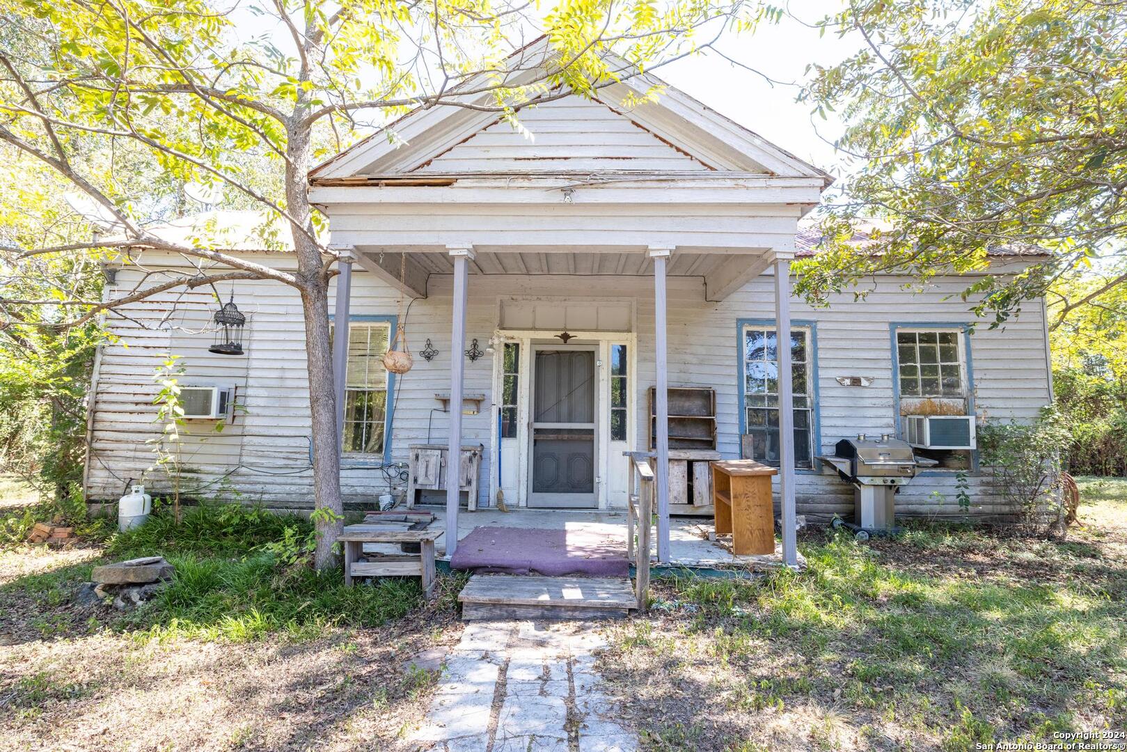 408 Broade Way