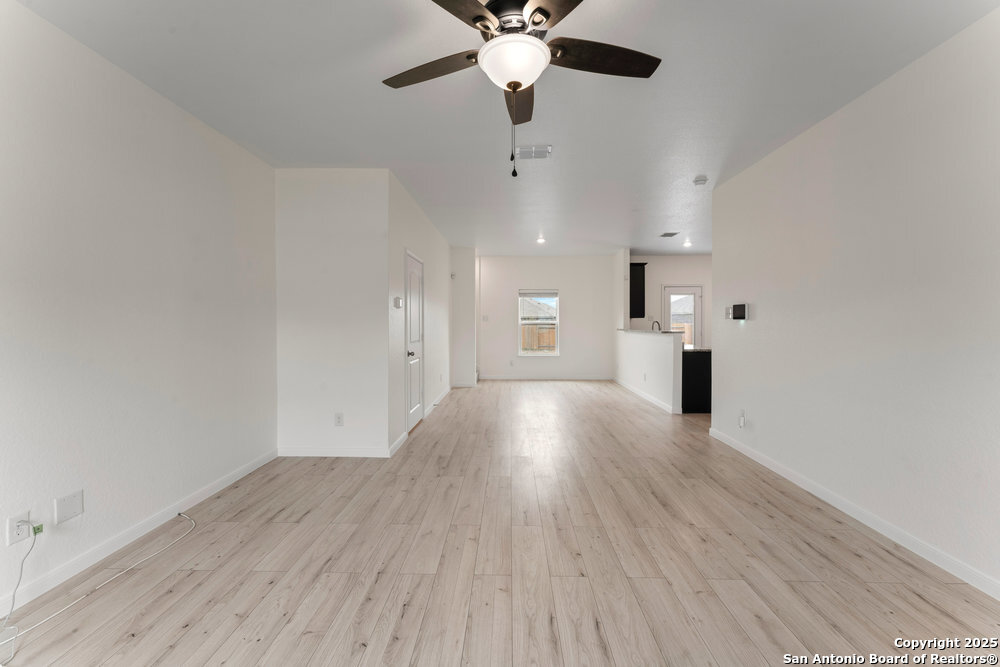 11914 Oatway Vly