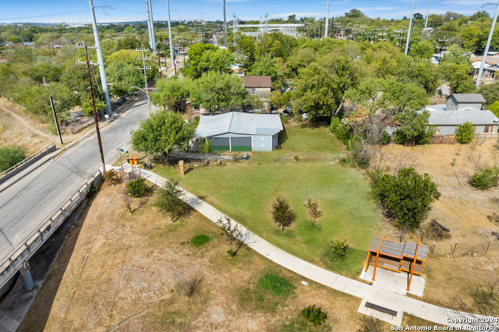 332 N SAN IGNACIO AVE