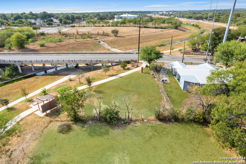 332 N SAN IGNACIO AVE