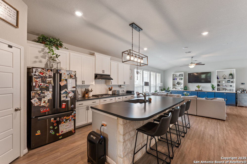 2302 Verona Way