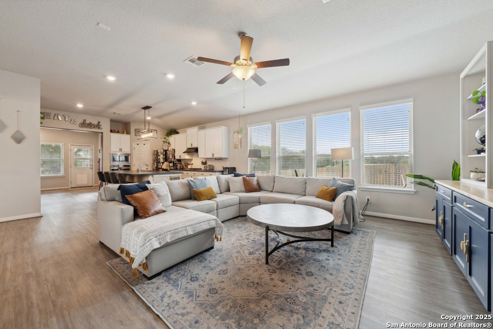 2302 Verona Way