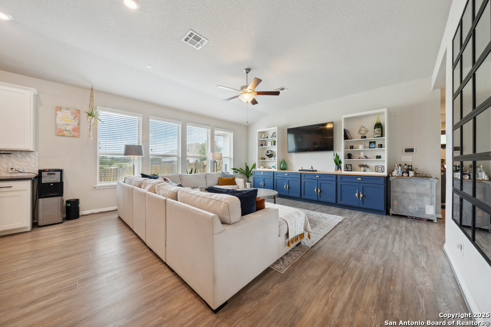 2302 Verona Way