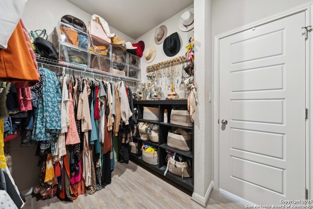 2302 Verona Way