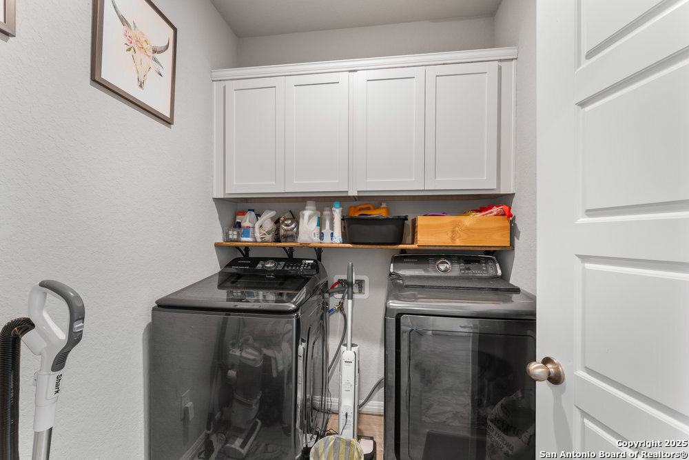 2302 Verona Way