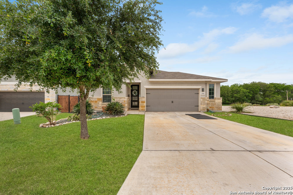 2302 Verona Way
