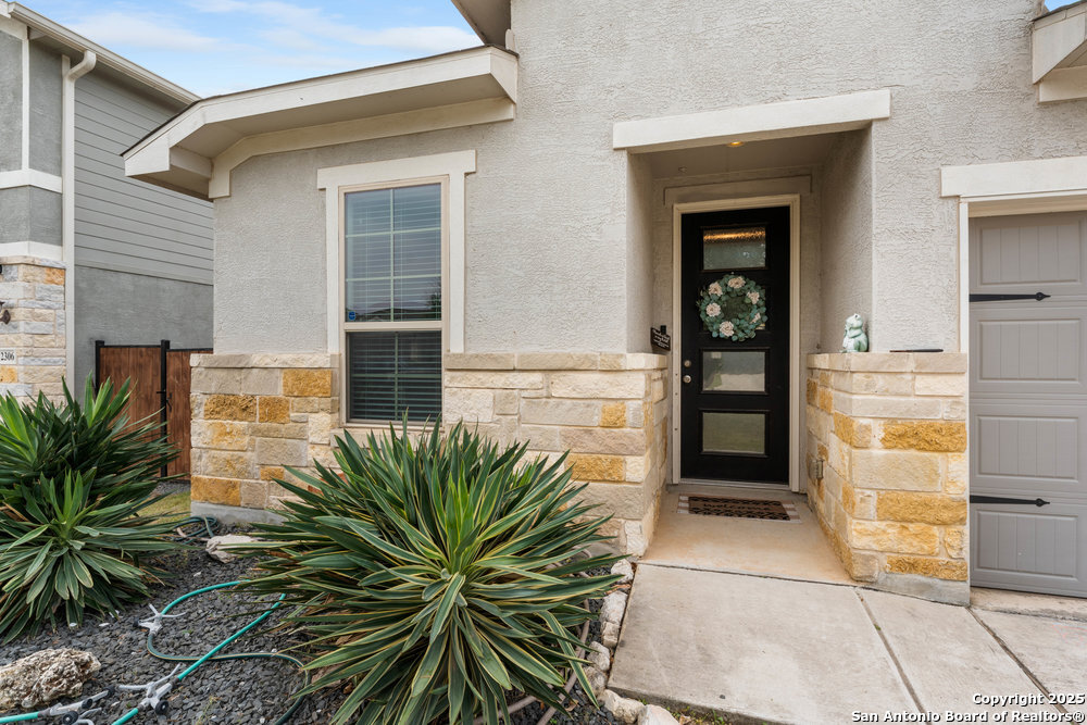2302 Verona Way