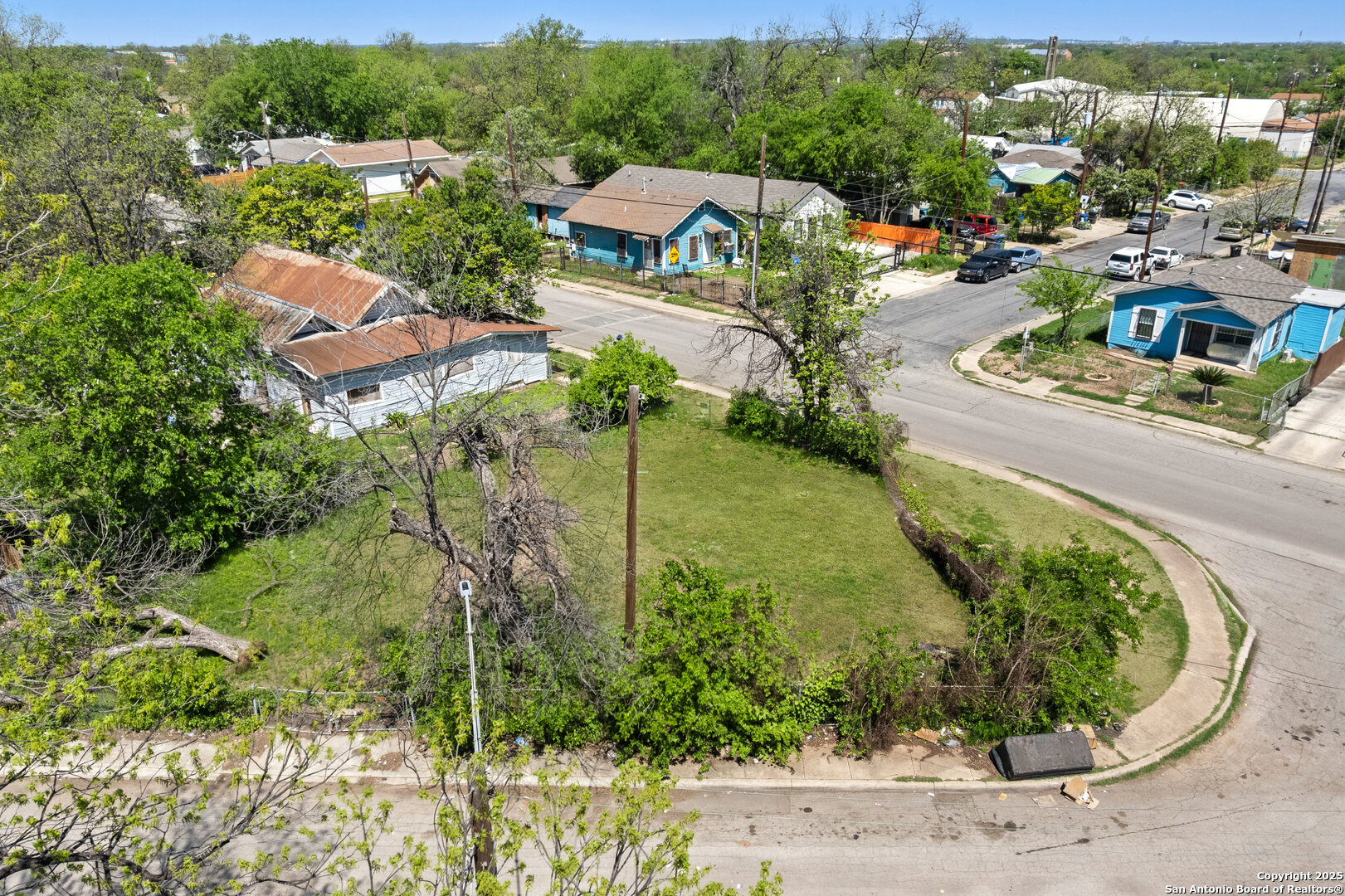 105 Shiner St