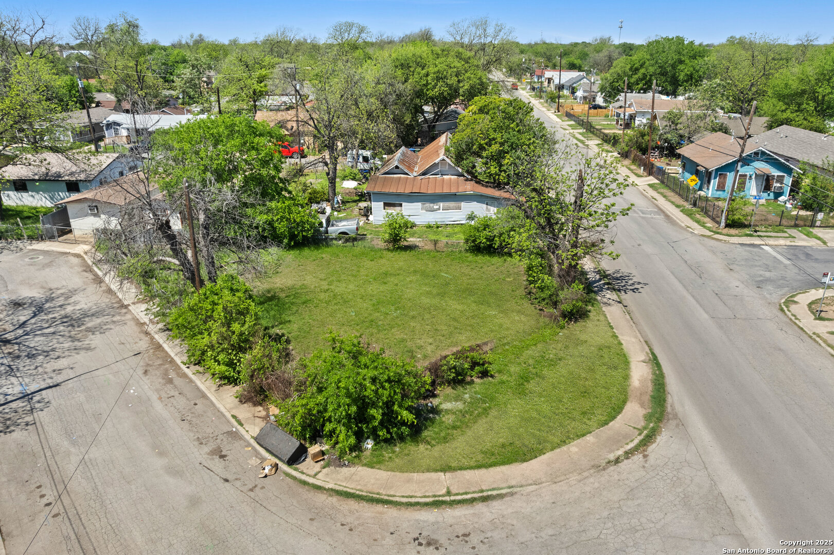 105 Shiner St