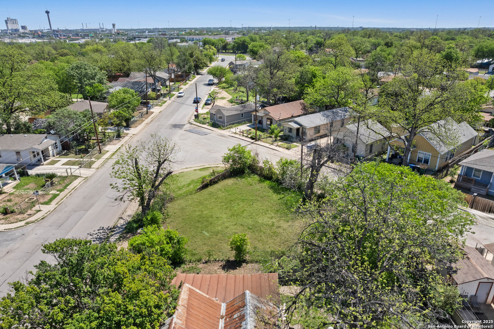 105 Shiner St