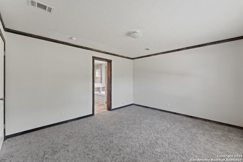 306 Wren Cir