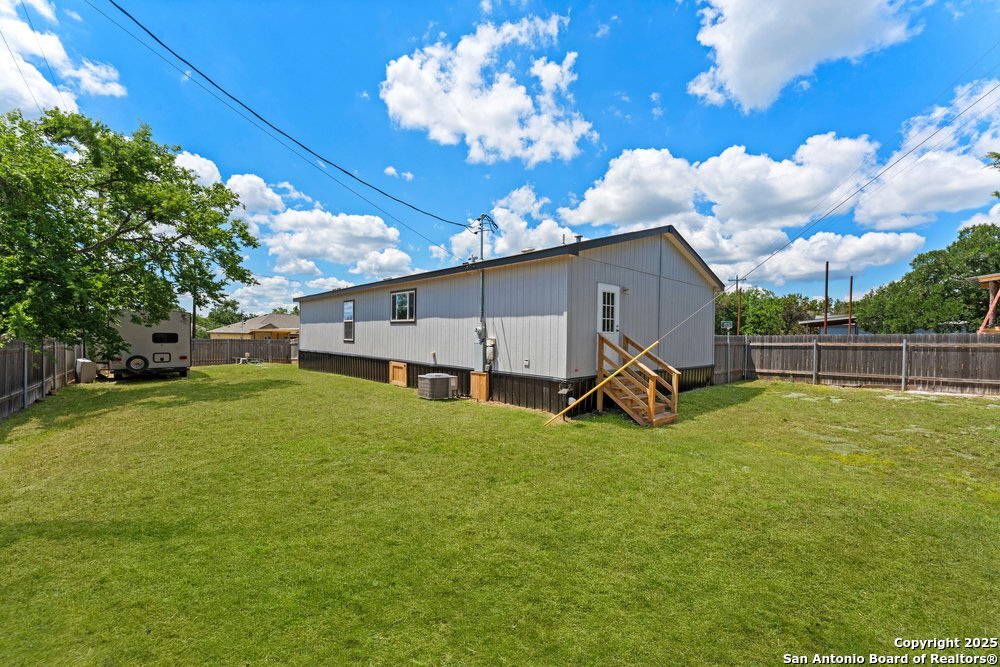 306 Wren Cir