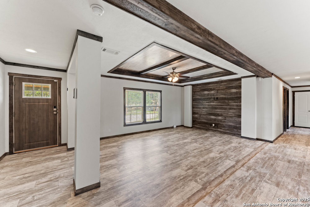 306 Wren Cir