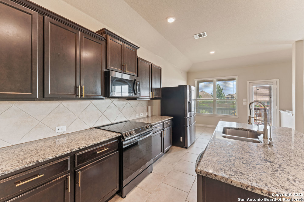 2317 Broken Wheel Ln