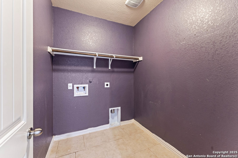 2317 Broken Wheel Ln