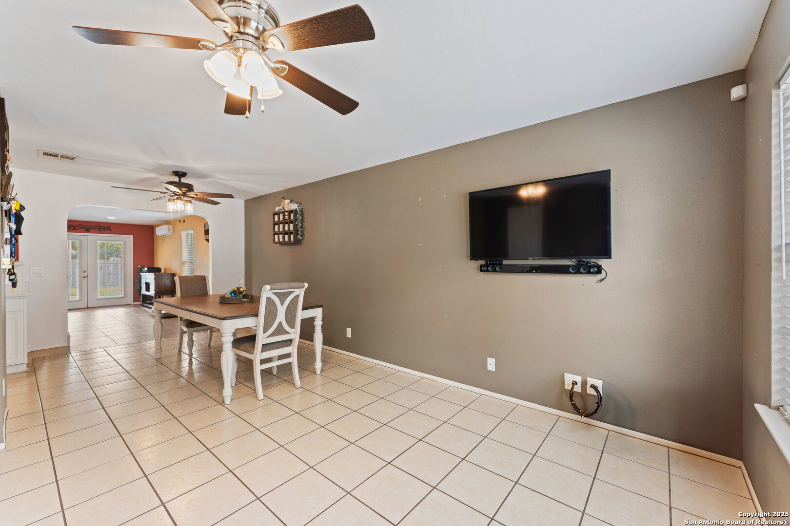 1703 Desert Willow