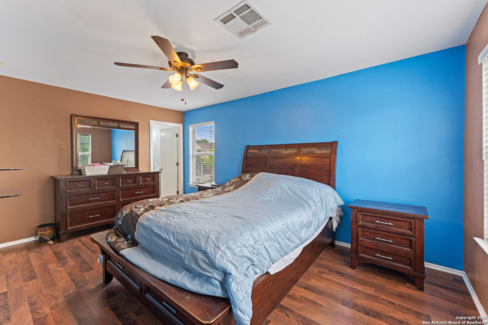 1703 Desert Willow