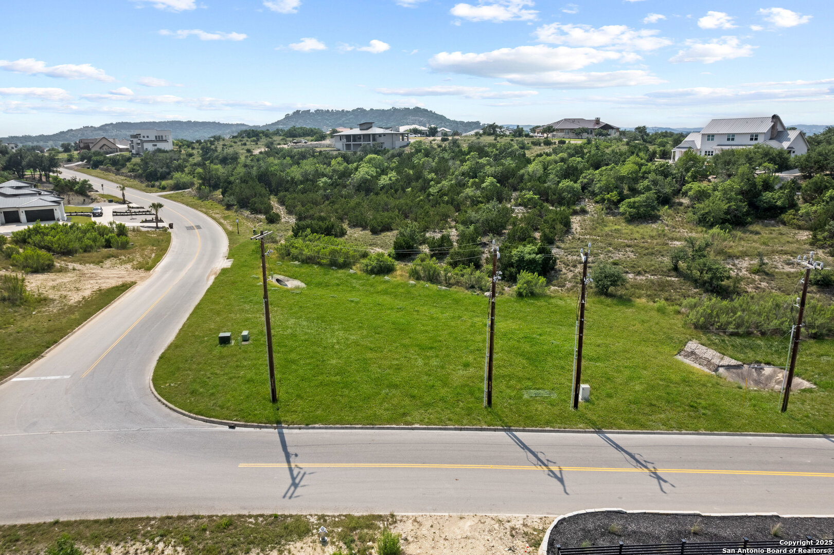 23315 Edens Canyon