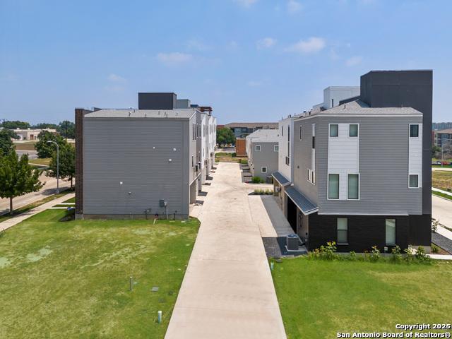 7940 Kennedy Hl Unit 7 8