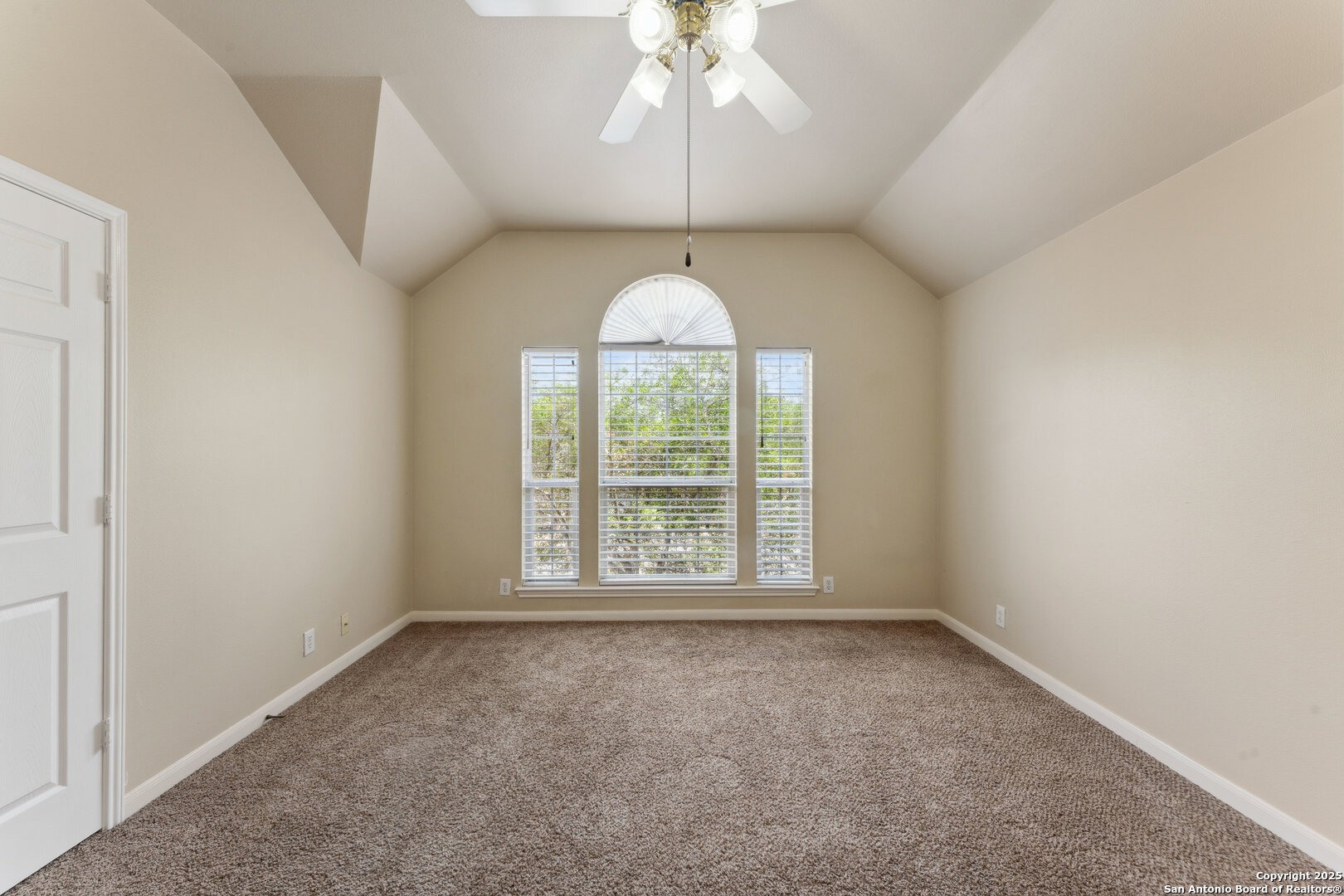 5914 Hart Field