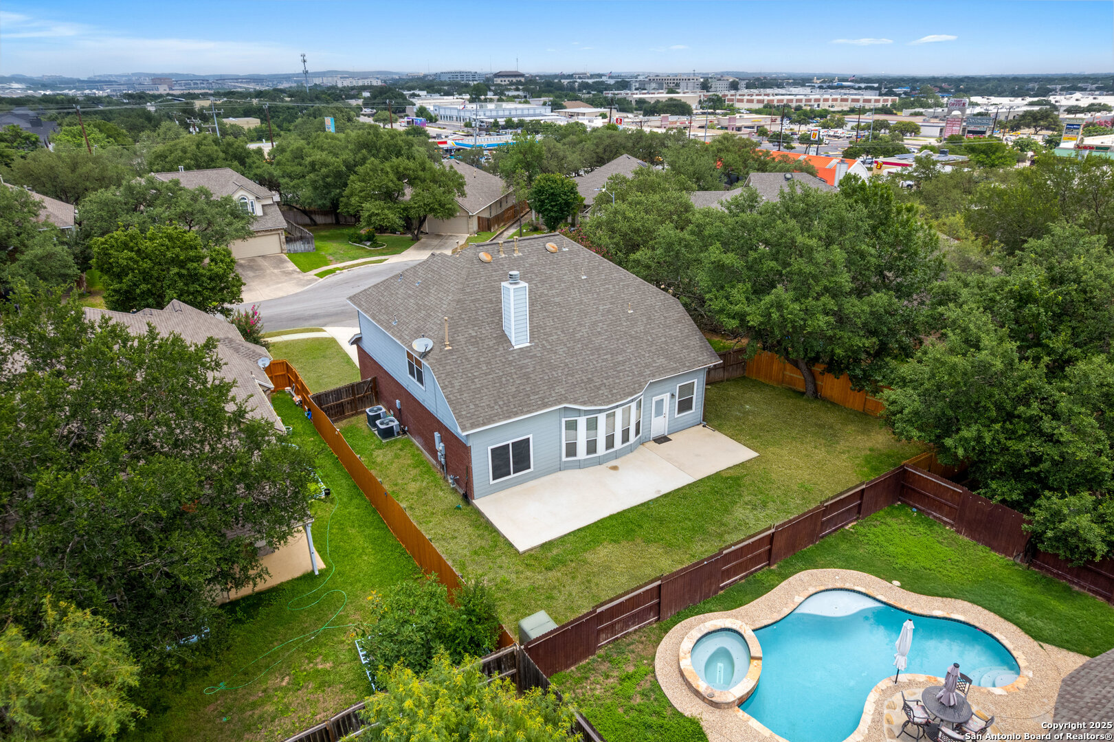 5914 Hart Field